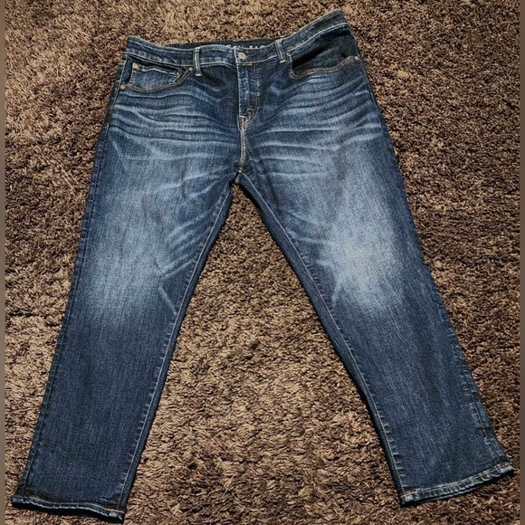 American Eagle Men’s Airflex Athletic Fit Darkwash Distressed Stretch Denim Jean - Picture 2 of 7